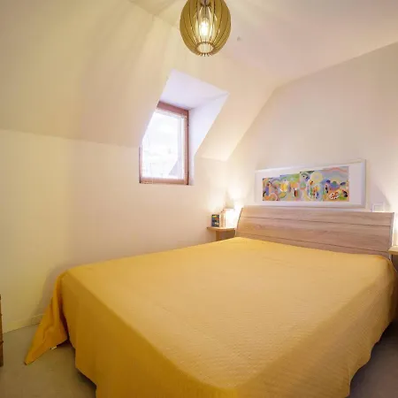 8 Personnes A - Wifi, Pres Du - Fr-1-695-22 Génos